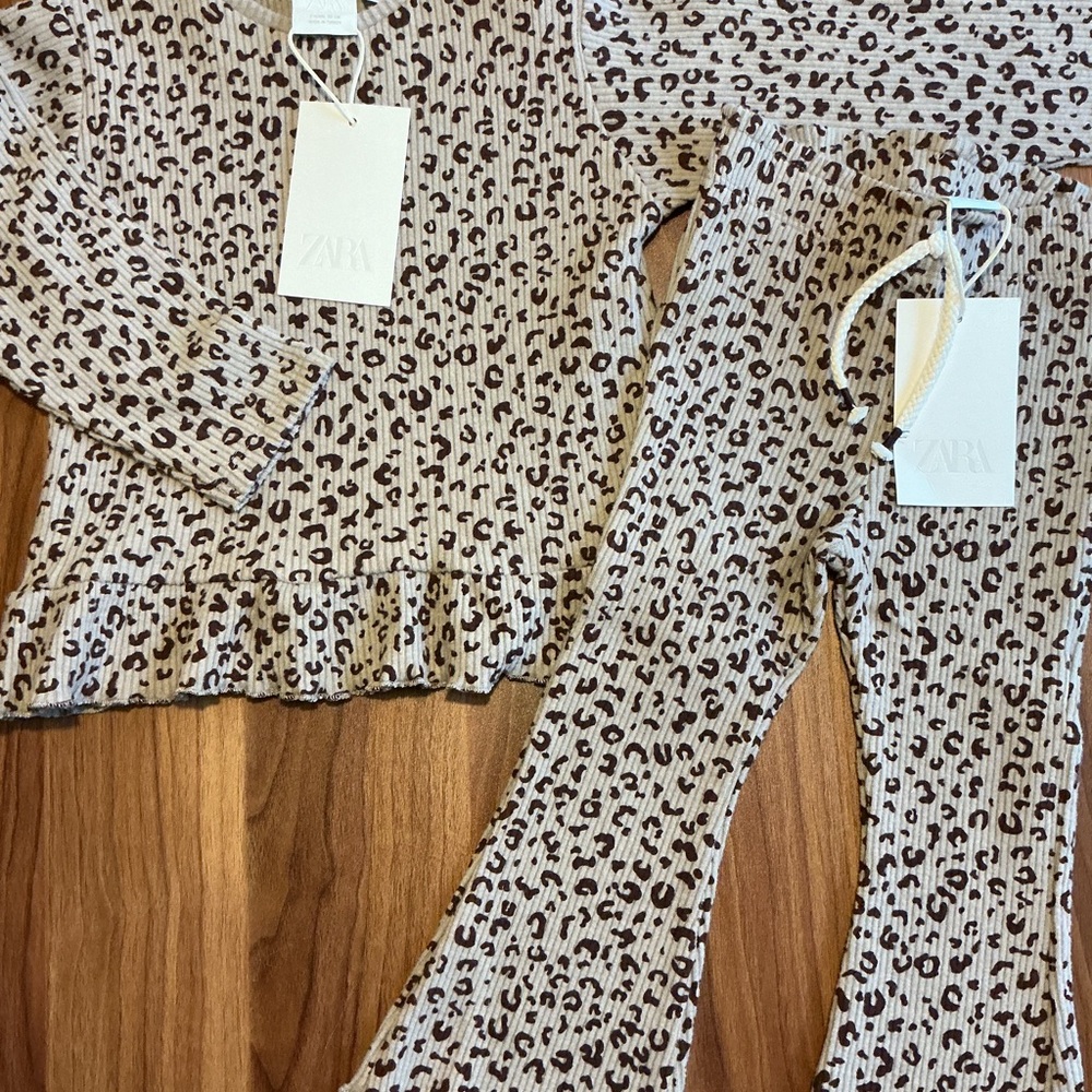 NWT Zara 2Y Soft Touch Cheetah Set